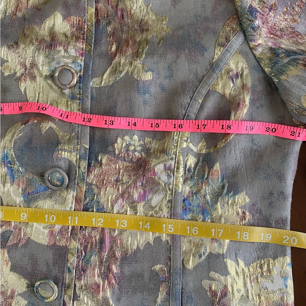 Exquisite floral Chico’s jacket - Picture 12 of 16